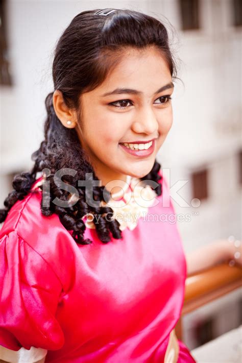 Free Beautiful Indian Girl Teenage Photos .